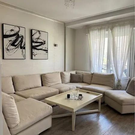 Apartment Croisettes *
